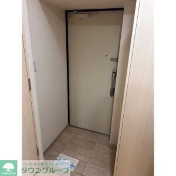 玄関(★五反田駅徒歩2分★ペット可オートロックマンション★ご見学…)