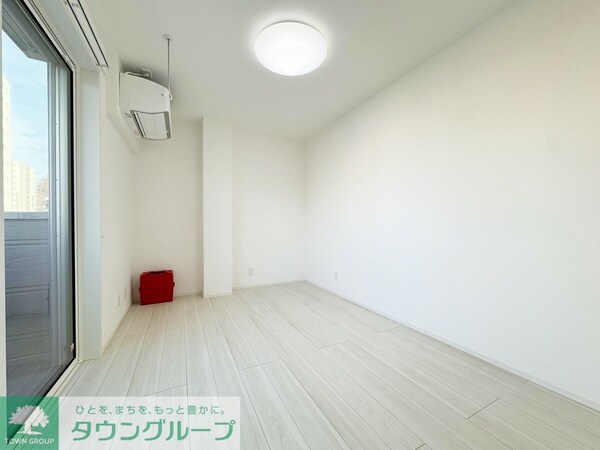 子供部屋(駐車場)