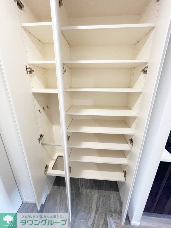 収納(シューズBOX)