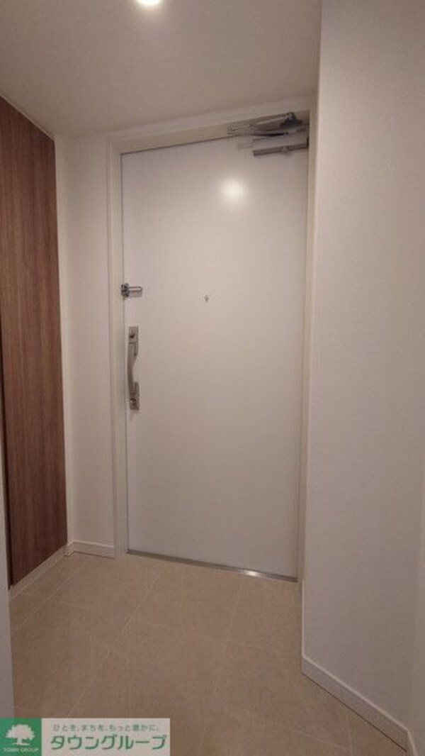玄関(※写真は同タイプ住戸です。)