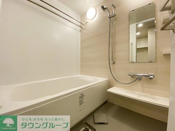 バス／シャワールーム等(※写真は同タイプ住戸です。)