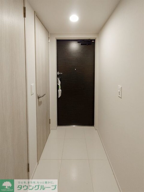 玄関(※写真は同タイプ住戸です。)