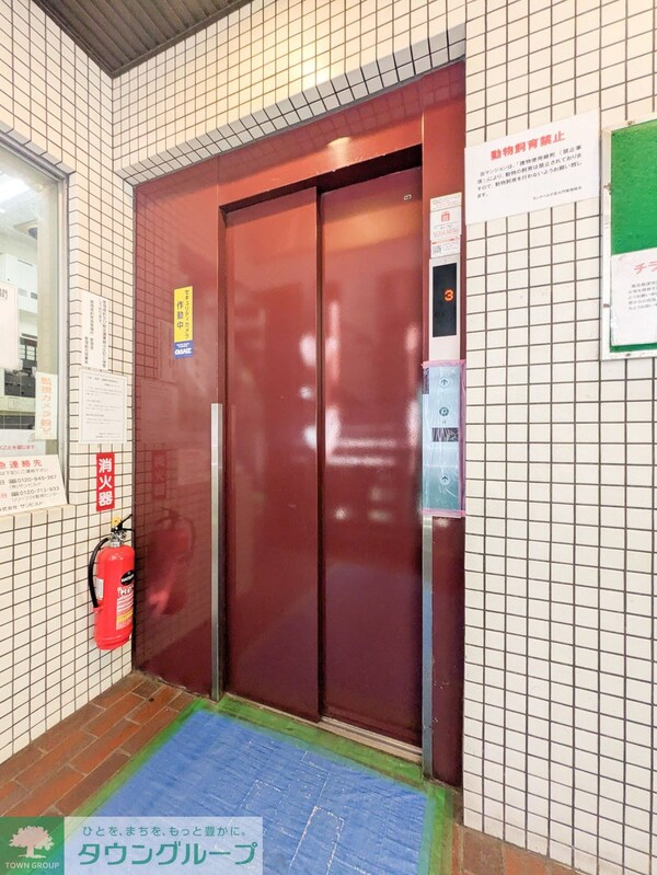 ロビー