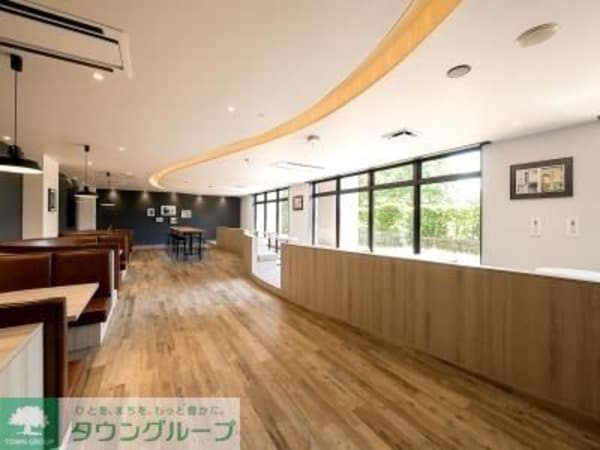 エントランス(お問合せは(株)タウンハウジングレジデンス事業部　赤坂店・…)