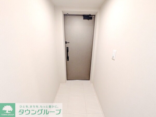 玄関(お問合せは(株)タウンハウジングレジデンス事業部【03-…)