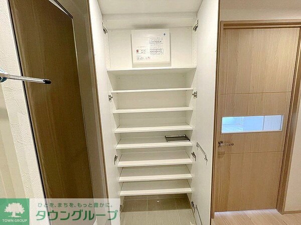 収納(お問合せは(株)タウンハウジングレジデンス事業部【03-…)