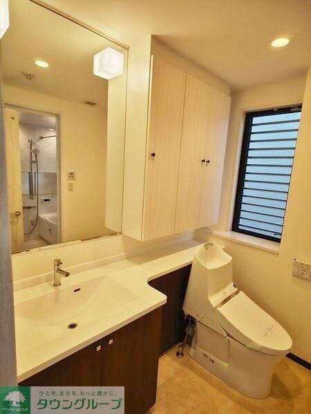 物件内観写真10　(洗面)