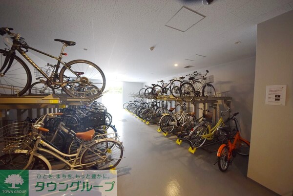 駐車場(駐車場)