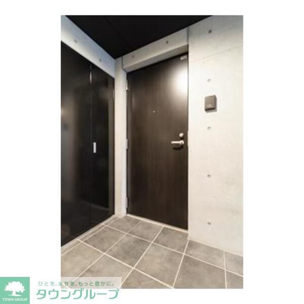 玄関(※写真は同タイプ住戸です。)