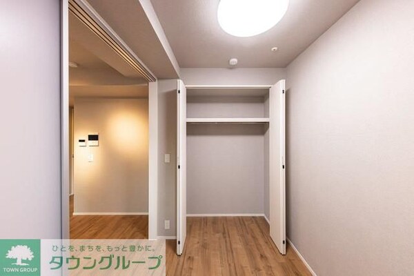 収納(Aタイプ2023年12月撮影 同タイプ301号室の写真です。)