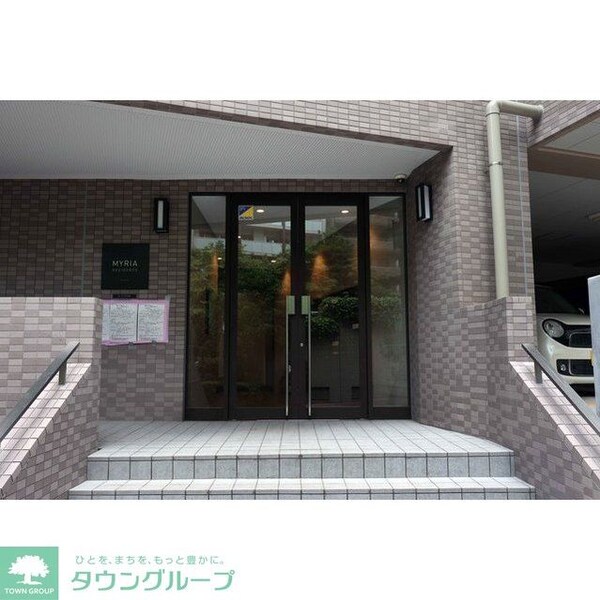 エントランス(お問合せは(株)タウンハウジング東京へ)