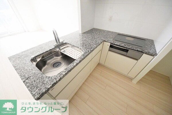 キッチン(お問合せは(株)タウンハウジング東京へ)