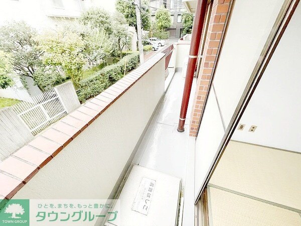 バルコニー(お問合せは(株)タウンハウジング赤坂店へ【03-5563-…)