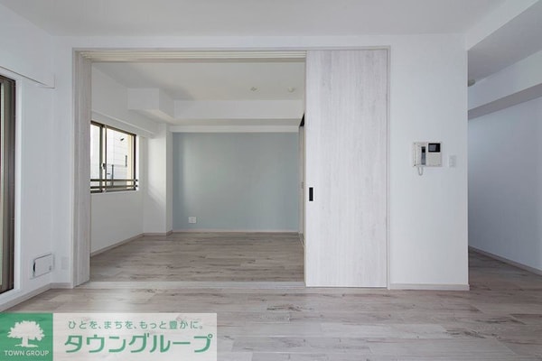 リビング・居室(お問合せは(株)タウンハウジング赤坂店へ【03-5563-…)