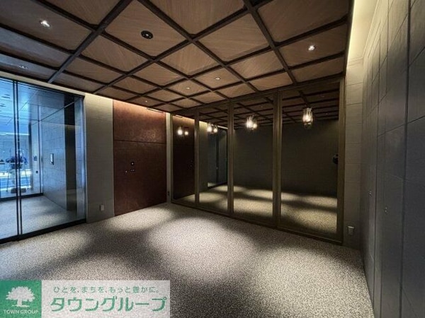 エントランス(エントランス)