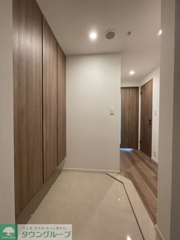 玄関(※写真は同タイプ住戸です。)