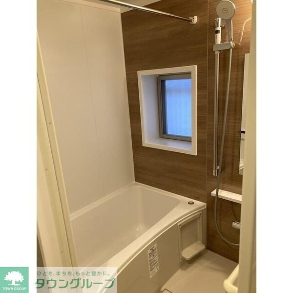 バス／シャワールーム等(※別部屋参考写真)