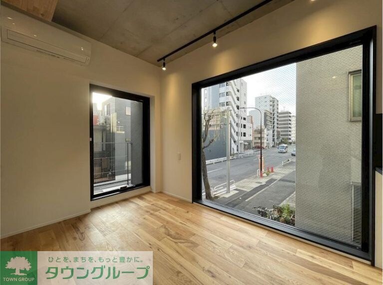 物件内観写真3　(※別部屋参照)