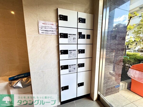 設備(宅配ボックスもあります！)