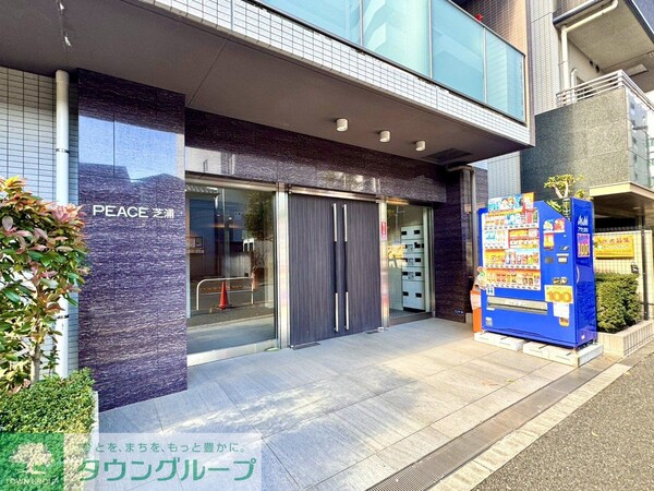 エントランス(オートロックで安心)