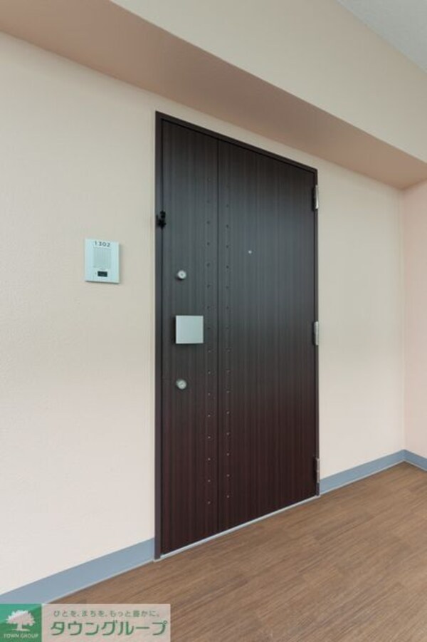 玄関(※写真は同タイプ住戸です。)