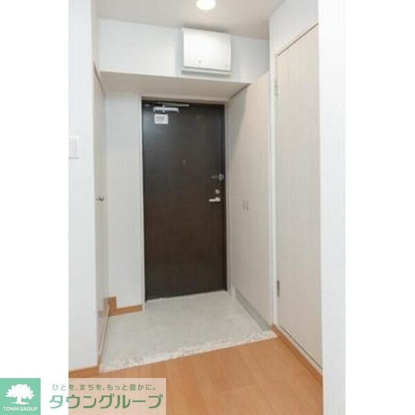 玄関(※写真は同タイプ住戸です。)