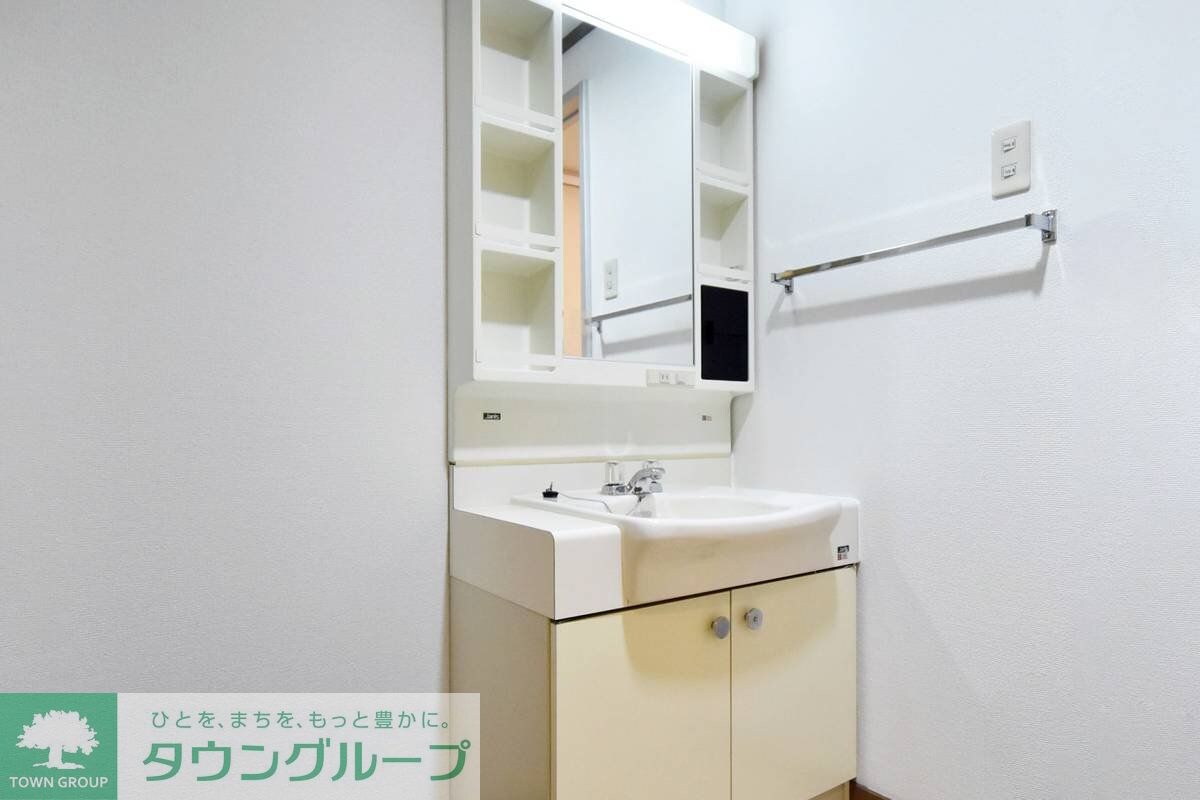 物件内観写真8　(洗面所)