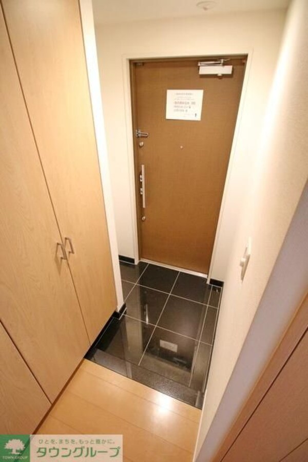 玄関(別部屋写真参照)