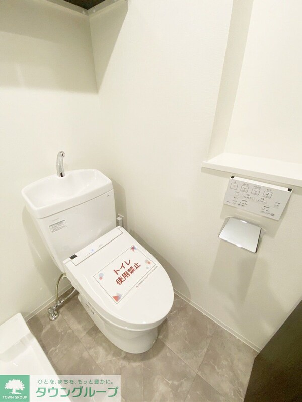 トイレ(トイレ)