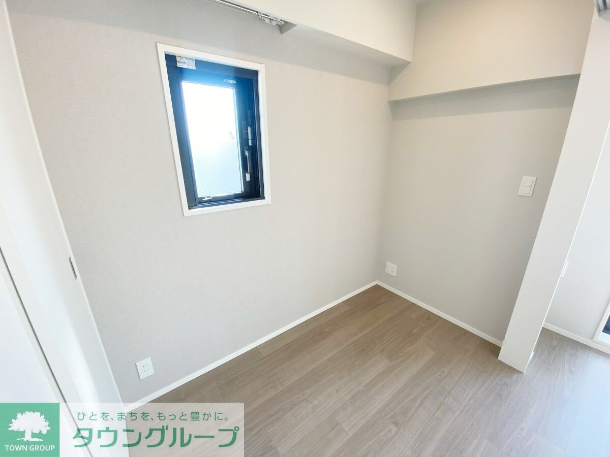 物件内観写真18　(リビング/居室)