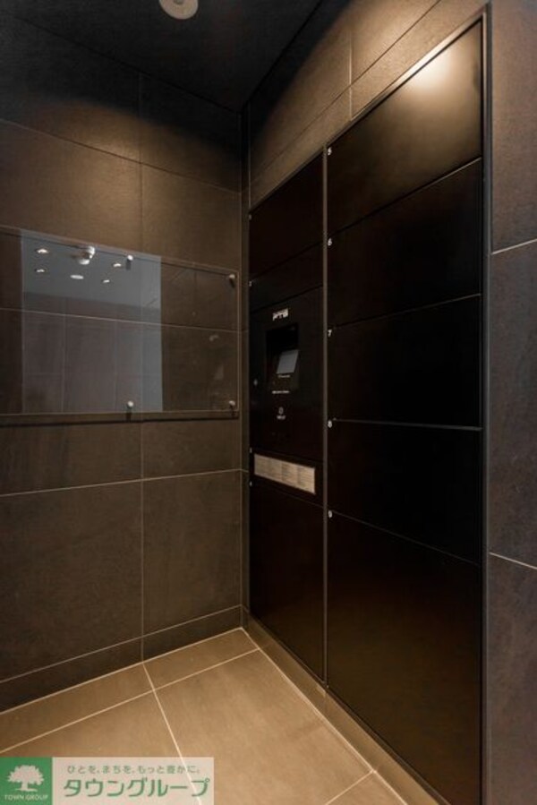 設備(2019年6月撮影 宅配ボックス)