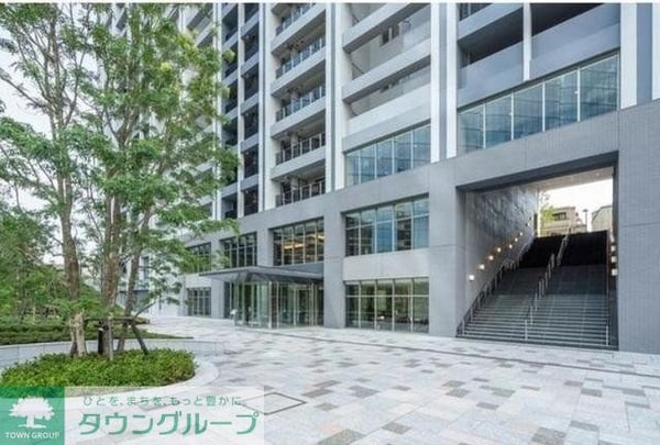 エントランス(★タウンハウジング目黒店取り扱い物件★)