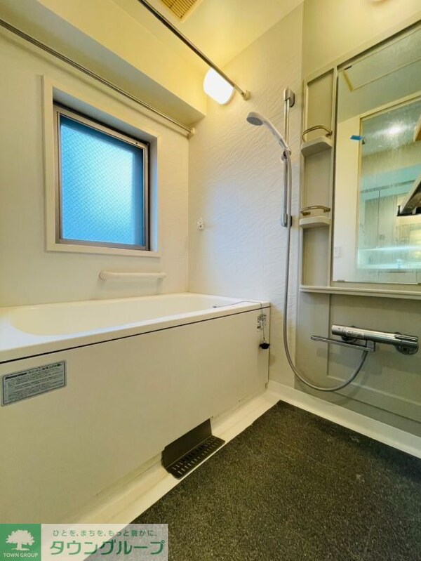 バス／シャワールーム等(★家具家電付き住戸★)