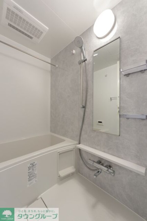 バス／シャワールーム等(※写真は同タイプ住戸です。)