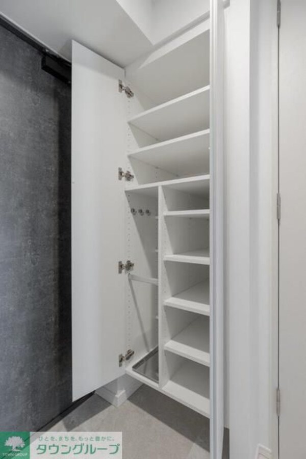 収納(J1タイプ2024年3月撮影 同タイプ301号室の写真です。)