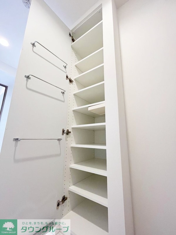 設備(シューズボックス)