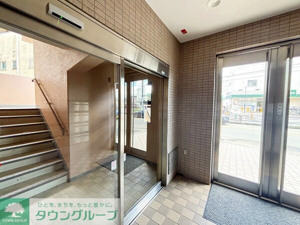 エントランス