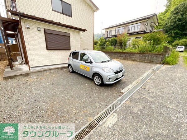 駐車場(★お問い合わせはタウンハウジング新百合ヶ丘店まで★)