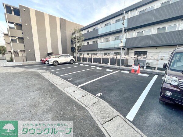 駐車場(★お部屋探しはタウンハウジング稲田堤店まで★)