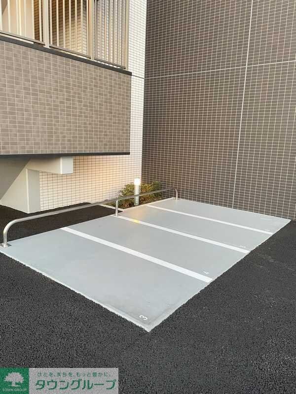駐車場(★お部屋探しはタウンハウジング稲田堤店まで★)