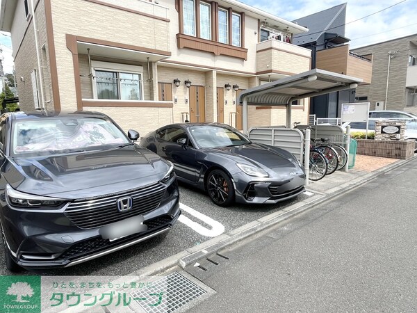 駐車場(駐車場)
