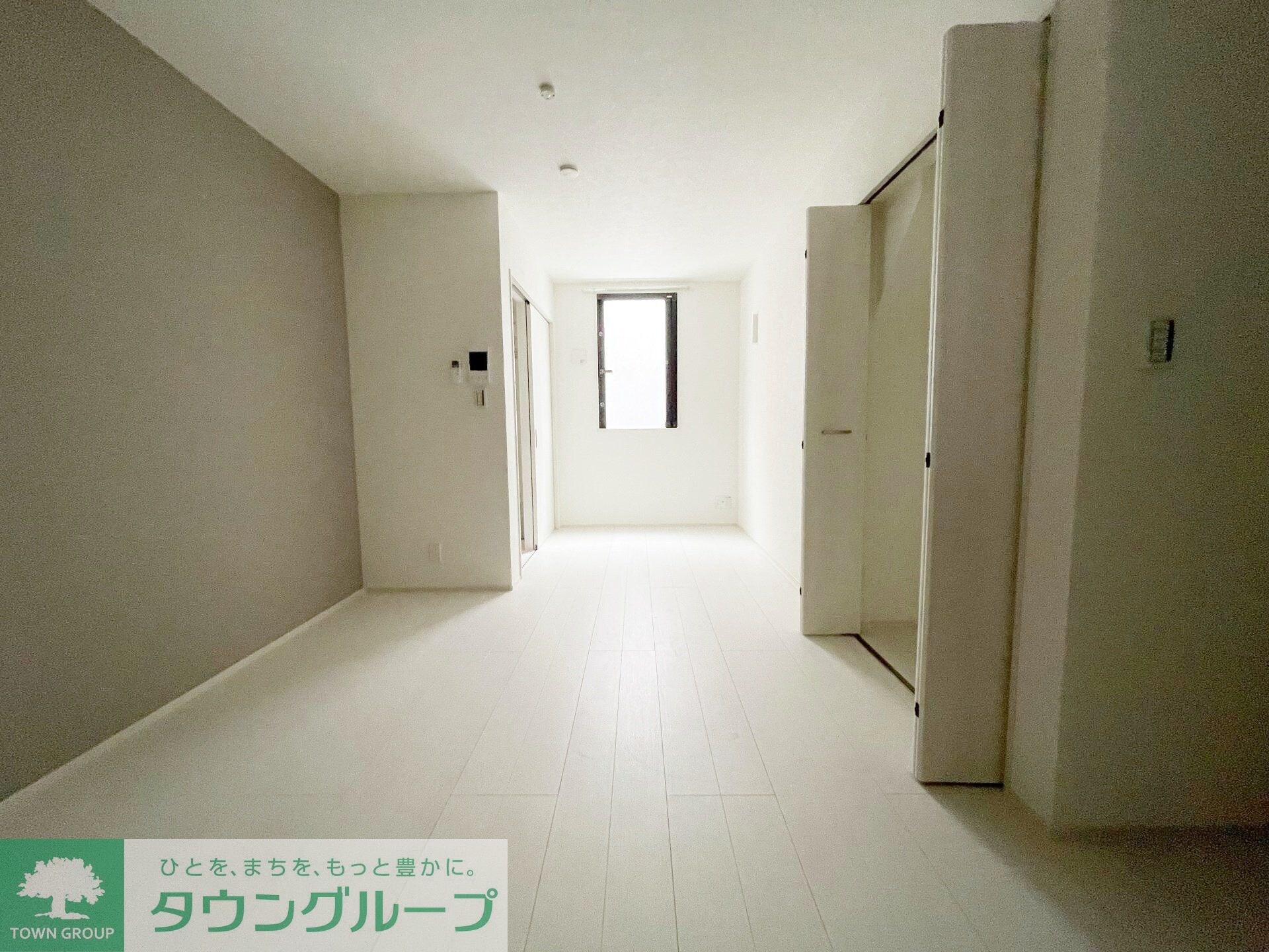 物件内観写真15　(リビング/居室)