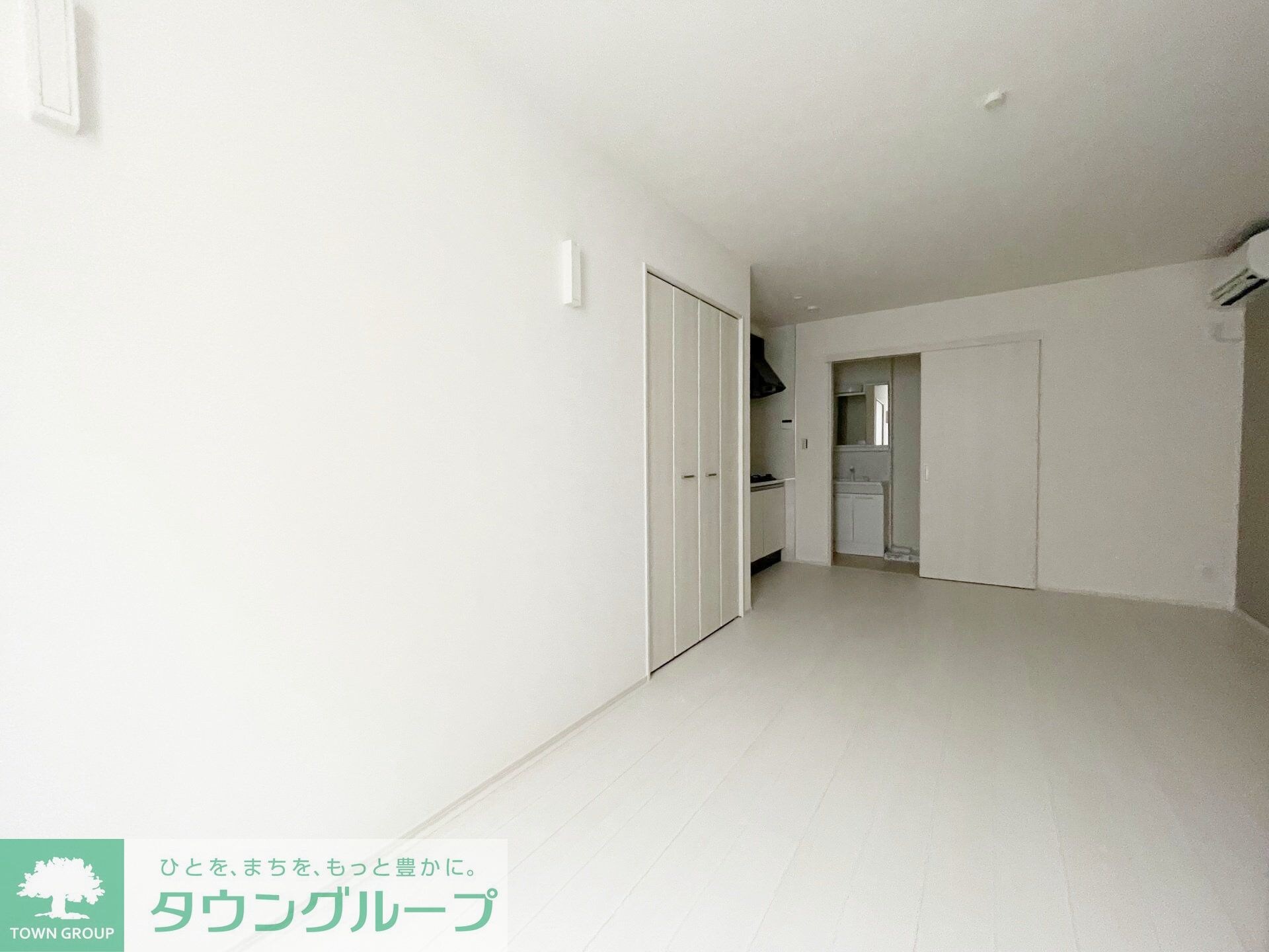 物件内観写真33　(リビング/居室)