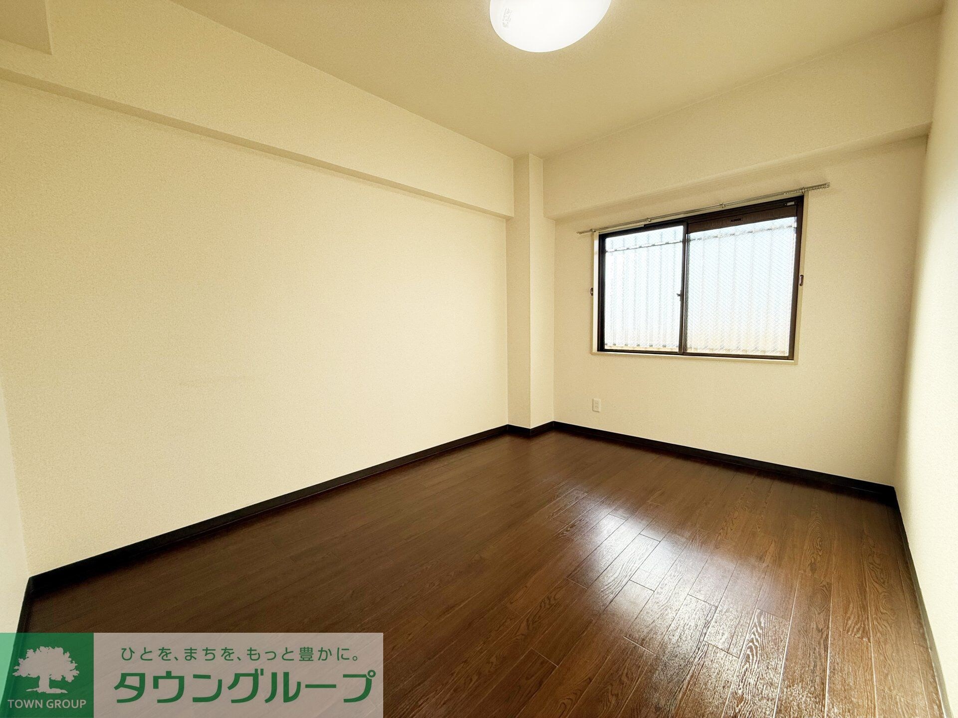 物件内観写真10　(リビング/居室)