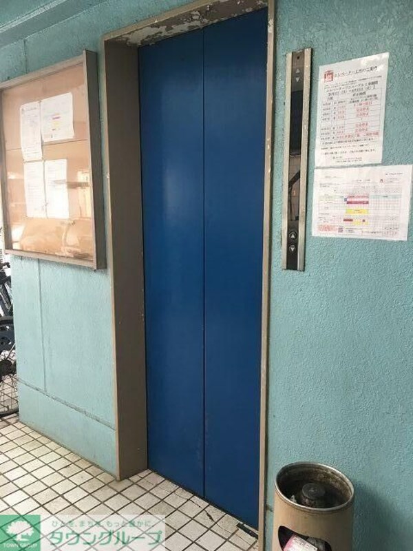 ロビー
