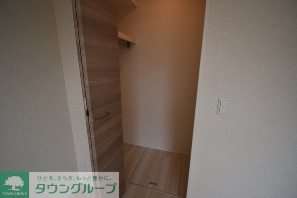 寝室(★お部屋探しは株式会社タウンハウジング東京まで★)