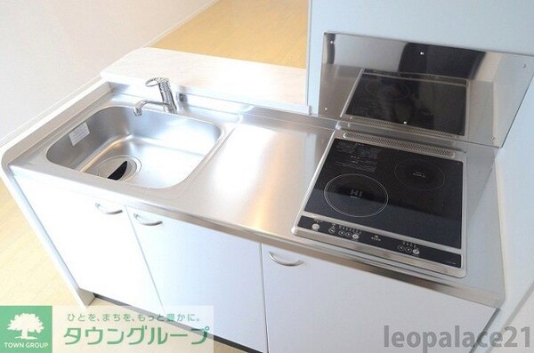 キッチン(設備・仕様は号室により異なる為、現況を優先致します。)