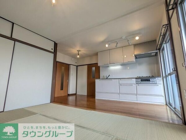 リビング・居室(★お部屋探しは株式会社タウンハウジング東京まで★)