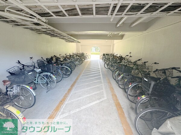 駐車場(駐車場)