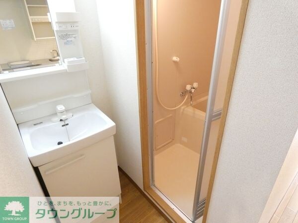 バス／シャワールーム等(★お部屋探しは株式会社タウンハウジング東京まで★)